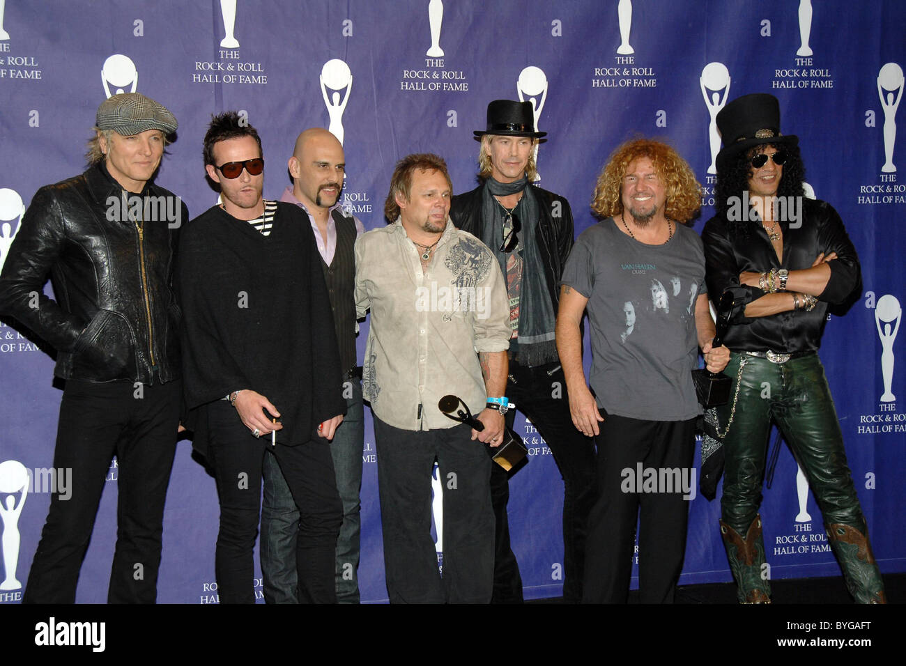 Sammy Hagar y Michael Anthony de Van Halen, inducidos con Velvet