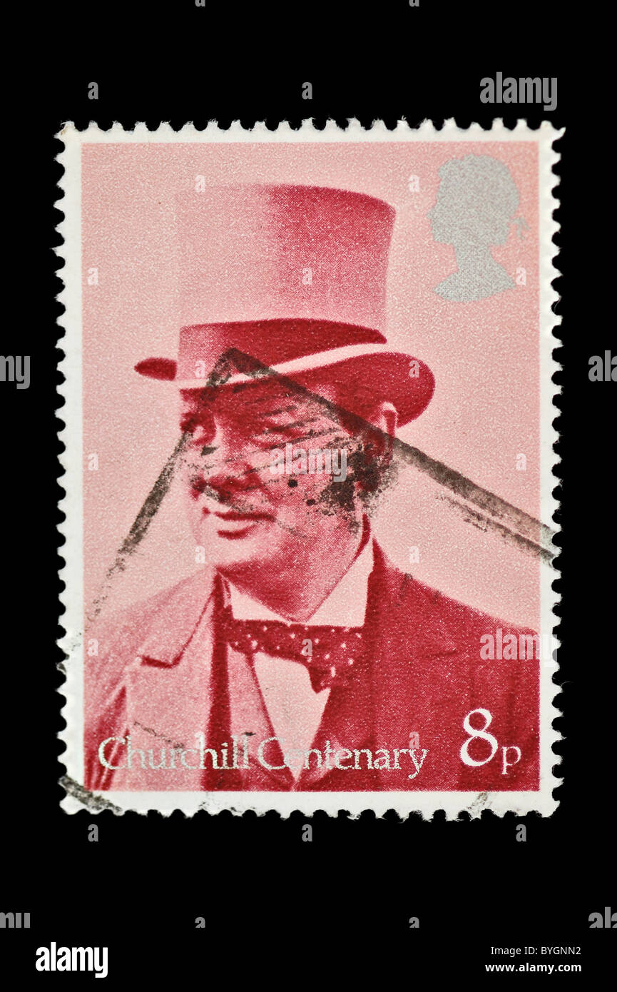 Winston Churchill vintage canceló estampilla conmemorando el centenario de su nacimiento. Reino Unido, 1974. Foto de stock