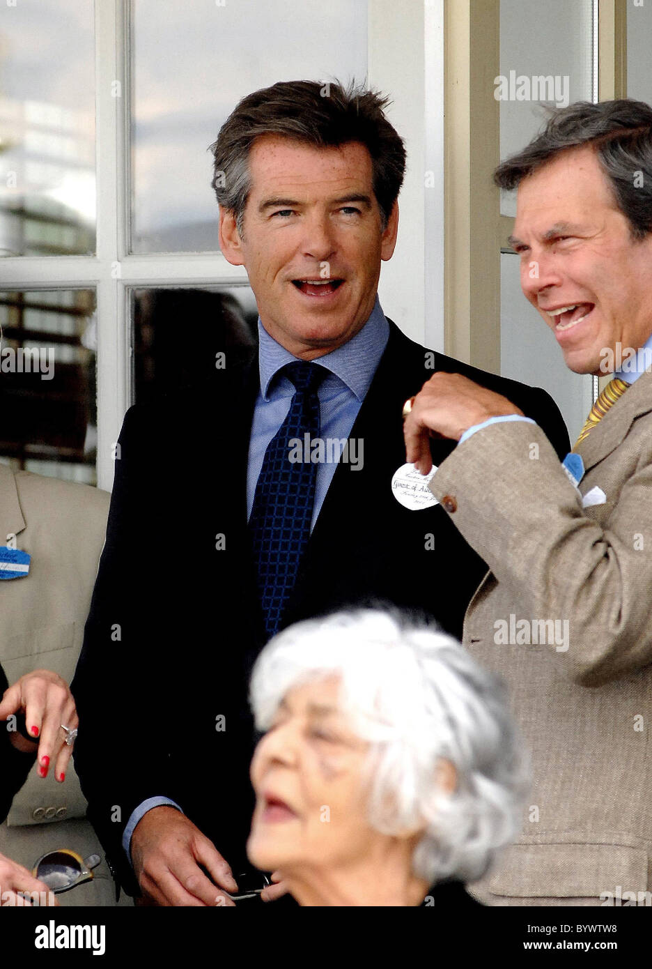 Pierce Brosnan Cartier International Polo Polo Club guardias