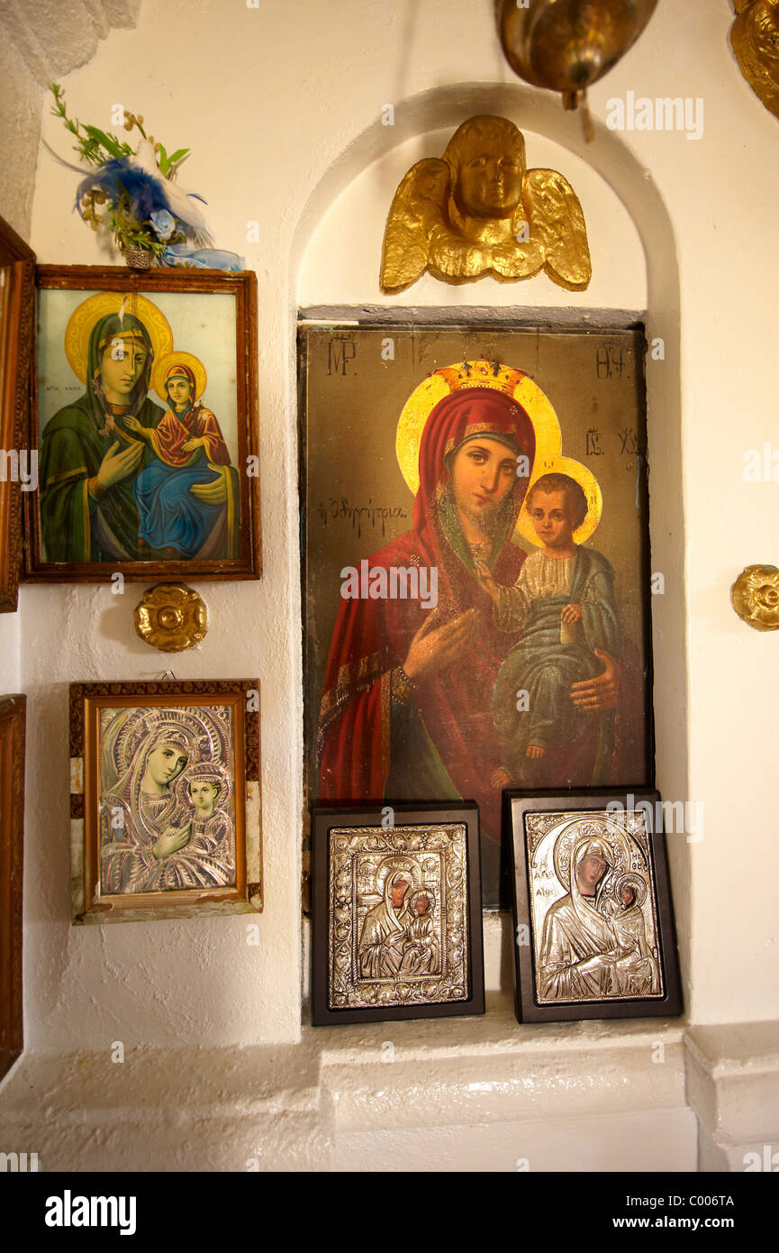 Interior del siglo xvii monasterio ortodoxo griego bizantino de Agia Anna ( St Anne) Siglo xvii Foto de stock
