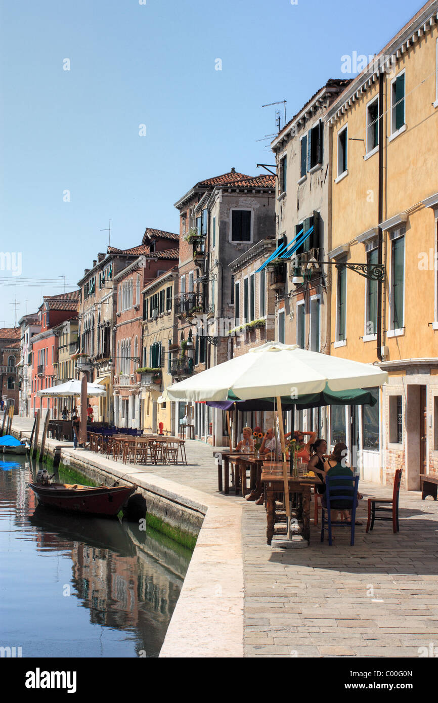 Rio della Misericordia, Sestiere di Cannaregio, Venecia, Italia Foto de stock