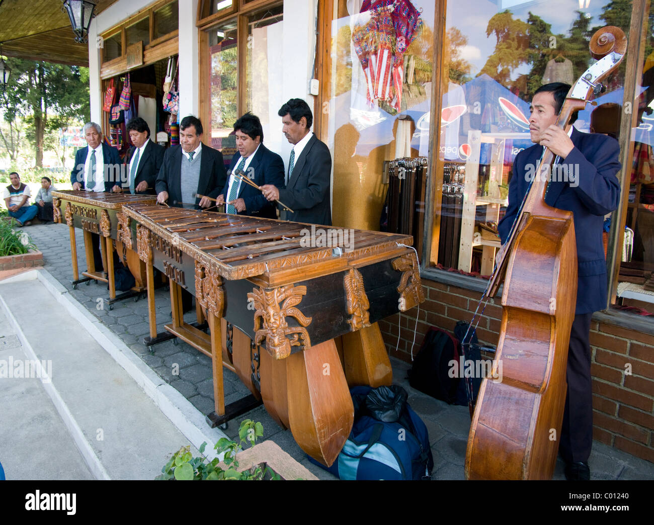 Guatemala. La marimba Fotografía de stock Alamy