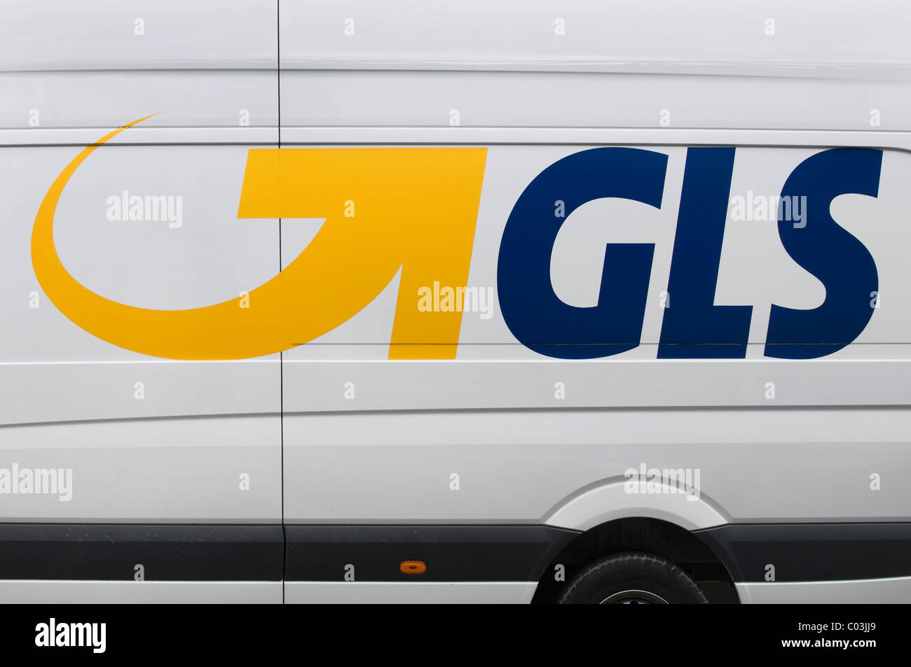 Gls logistics fotografías e imágenes de alta resolución - Alamy