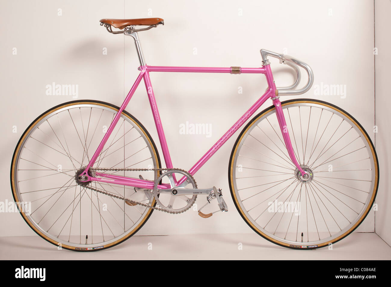 Rueda fija japonesa Keirin vía Bike Fotografía de stock - Alamy