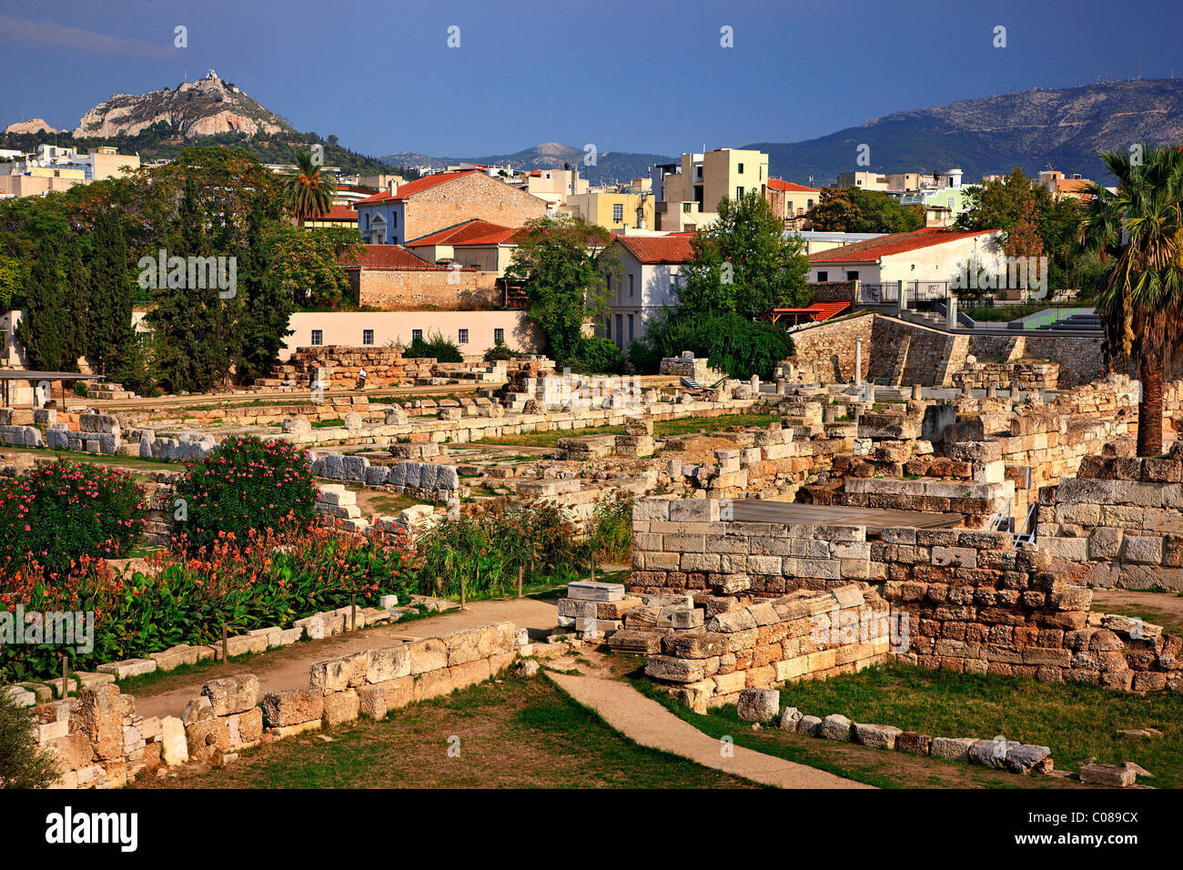 Kerameikos era uno de los más bellos 'suburbs' de la antigua Atenas y su más impresionante Necrópolis. Atenas, Grecia Foto de stock