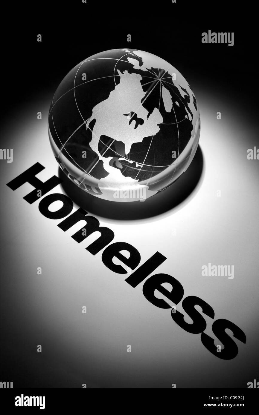 Globe, concepto global de las personas sin hogar Foto de stock