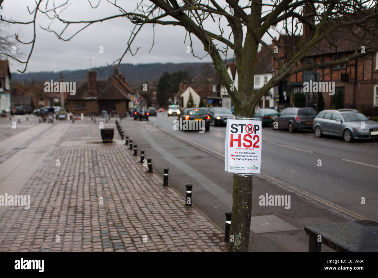 Detener el HS2 signos de protesta en Wendover, Buckinghamshire Foto de stock
