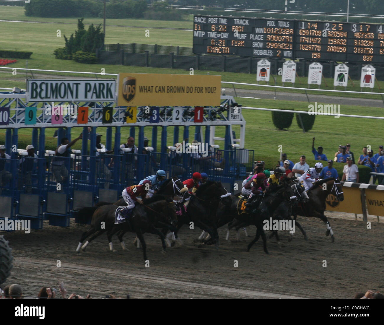 Las carreras de caballos en Belmont Park la ciudad de Nueva York, . -   Fotografía de stock - Alamy
