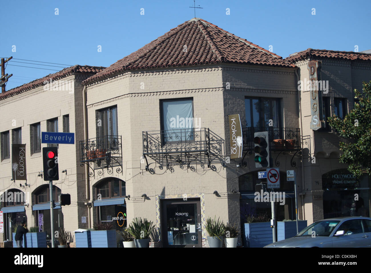 La Komoko Servira Como El Peach Pit Para Los Una Moderna Fundicion Spin Off De La Exitosa Serie De Television Beverly Hills Los Fotografia De Stock Alamy