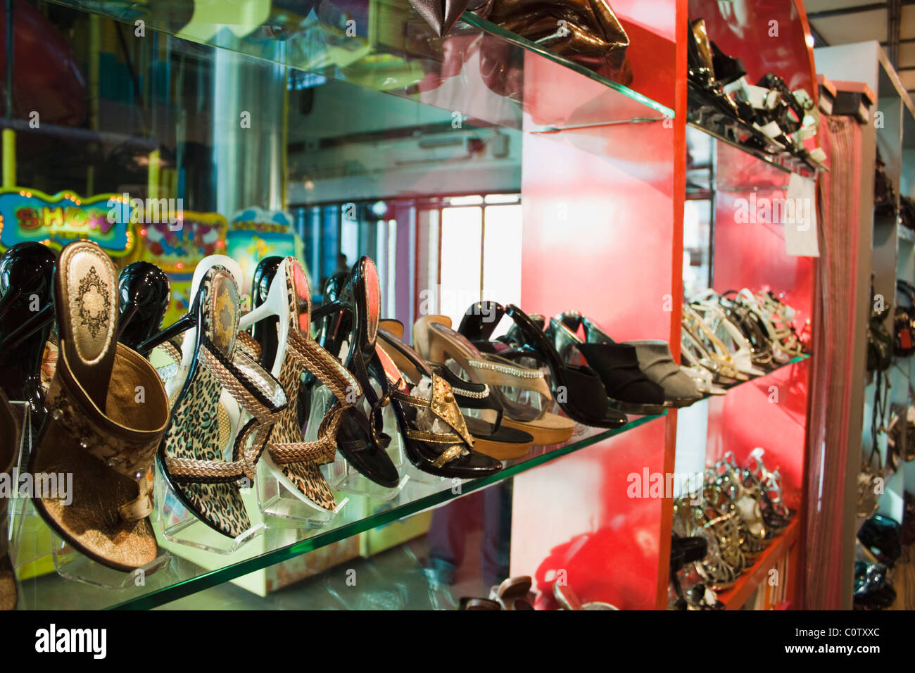 Tiendas sandalias 2025