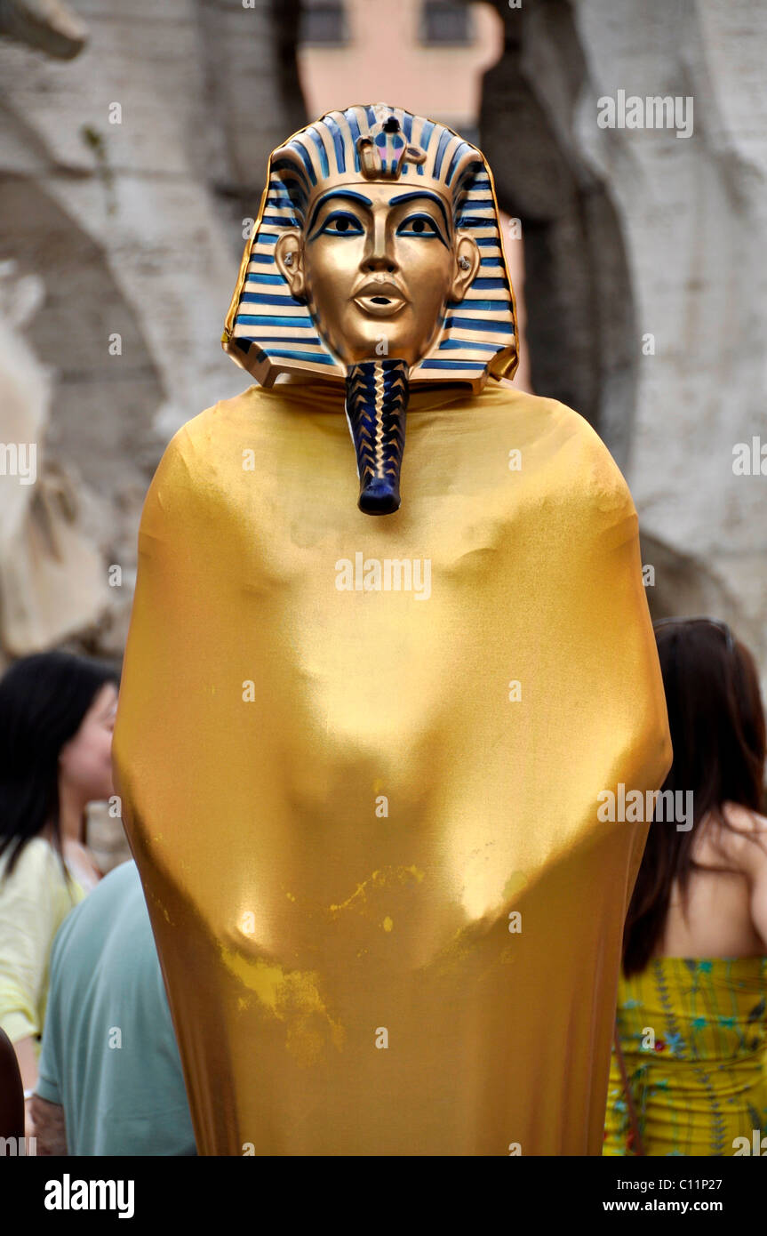 Máscara, faraón egipcio Tutankamón, Piazza Navona, Roma, Lazio, Italia, Europa Foto de stock
