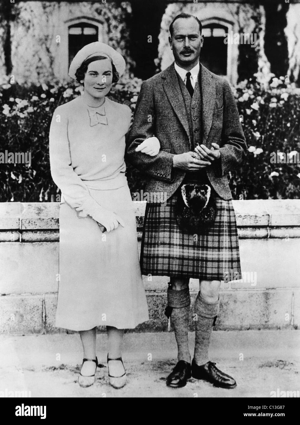 La familia real británica. La princesa Alicia, Duquesa de Gloucester y el príncipe Henry, Duque de Gloucester, 1935. Foto de stock