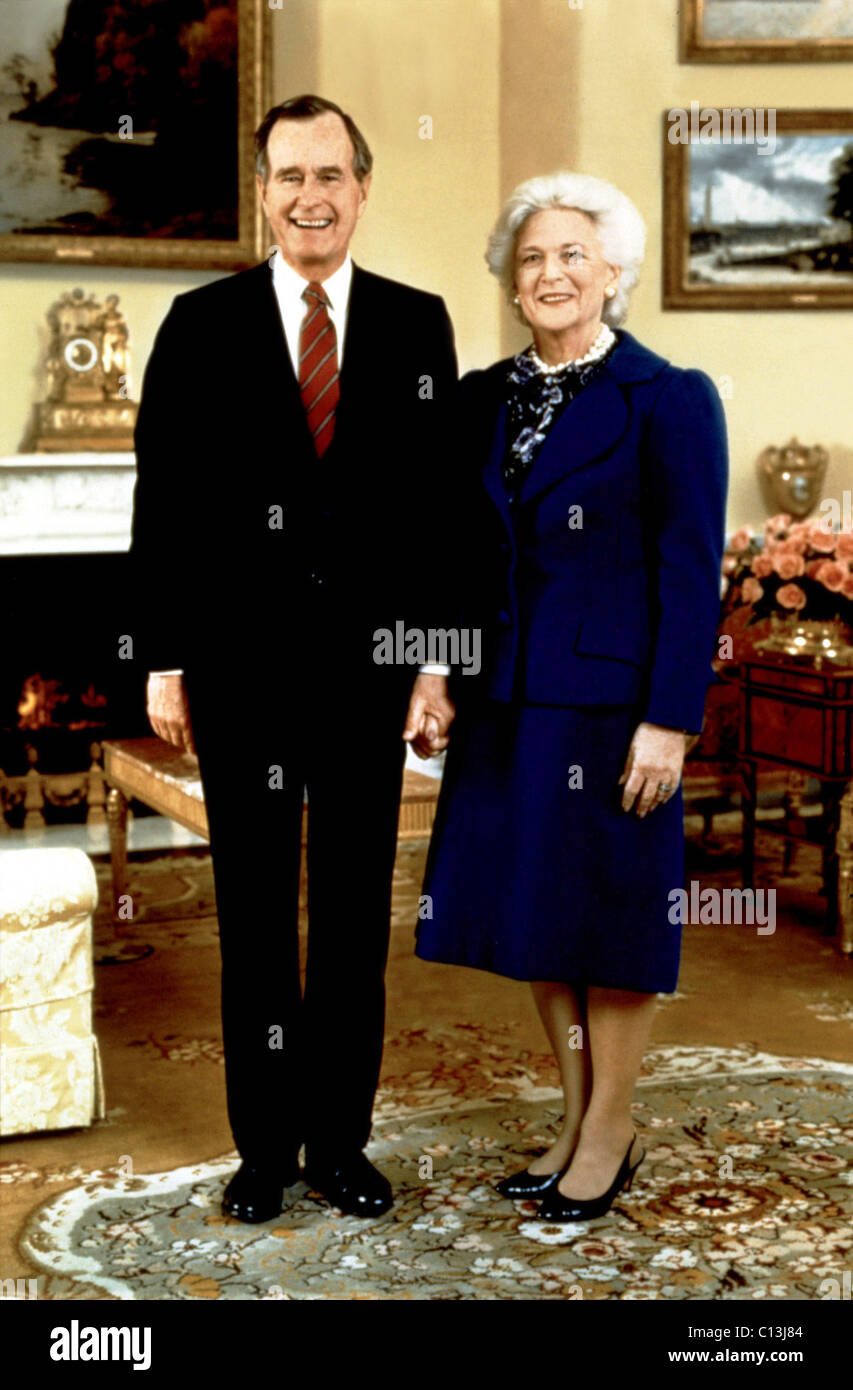 Retrato presidencial de George Bush y la Primera Dama Barbara Bush Foto de stock