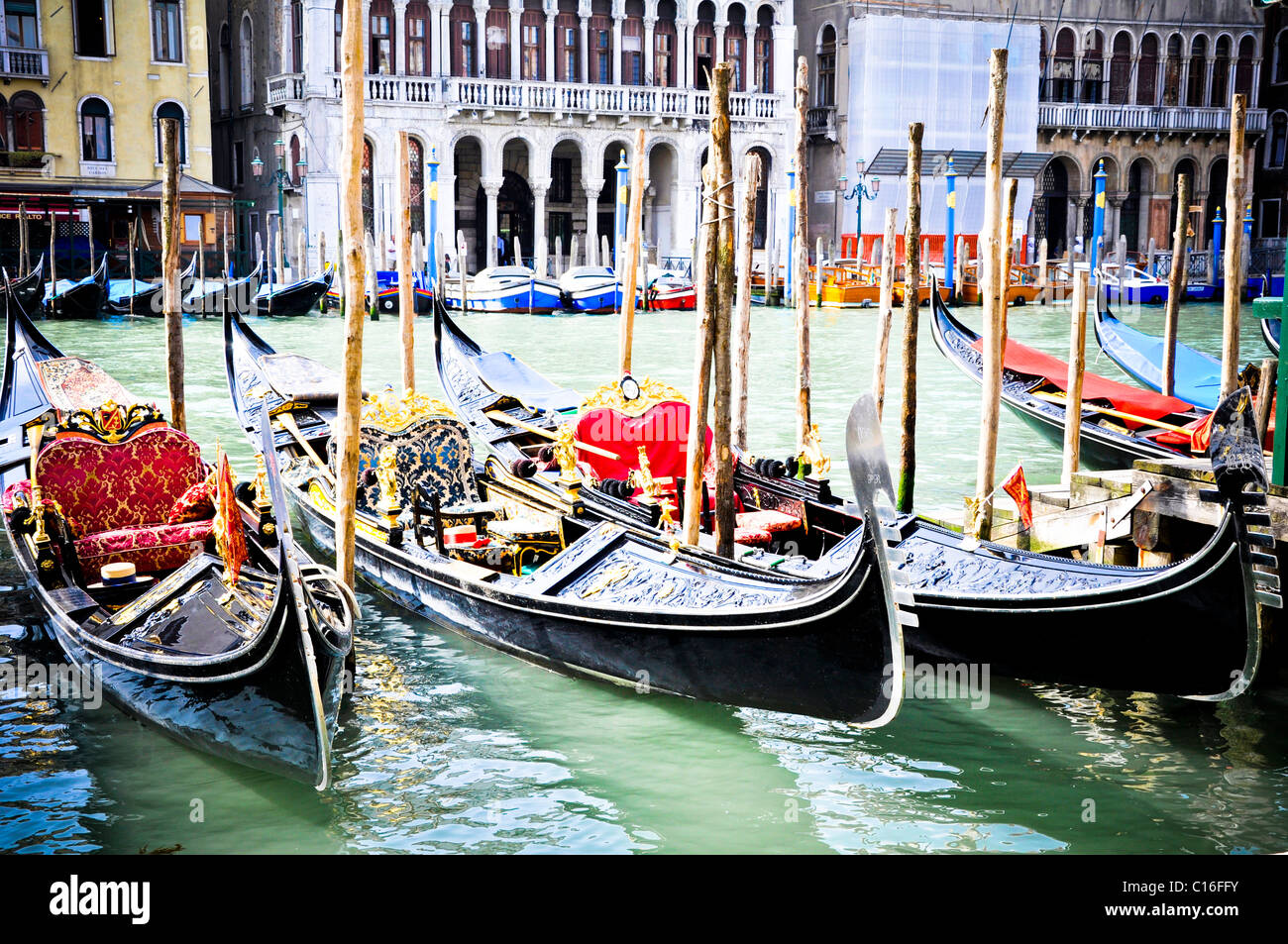 Las góndolas de Venecia, Italia Foto de stock