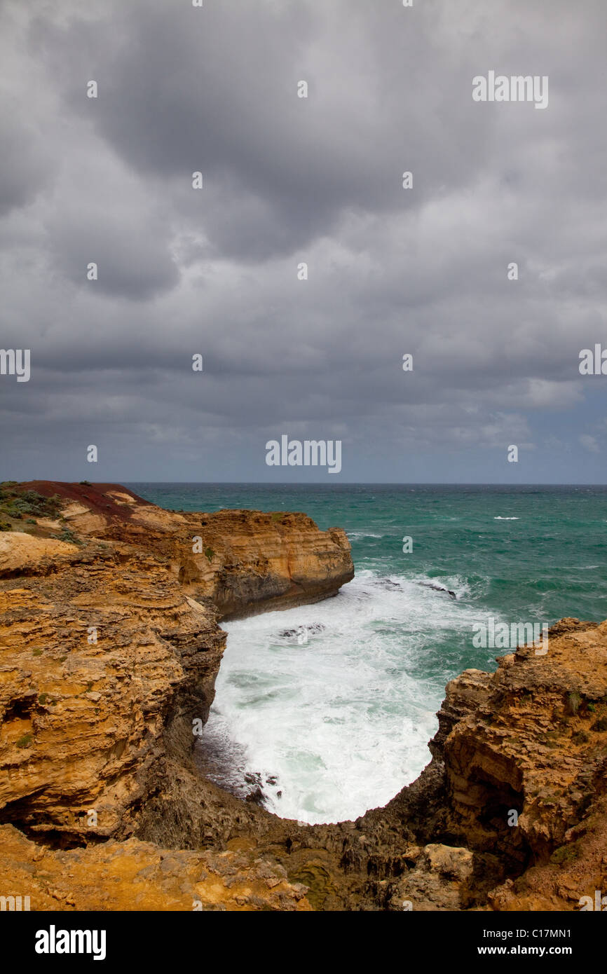 La Gruta, Port Campbell National Park, a lo largo de la Great Ocean Road, Victoria, Australia Foto de stock