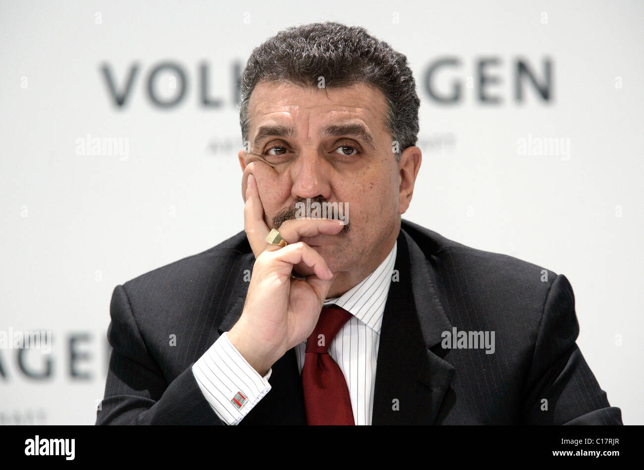 Francisco Javier García Sanz, jefe ejecutivo de adquisiciones de Volkswagen AG durante la rueda de prensa sobre los resultados anuales celebradas en Foto de stock