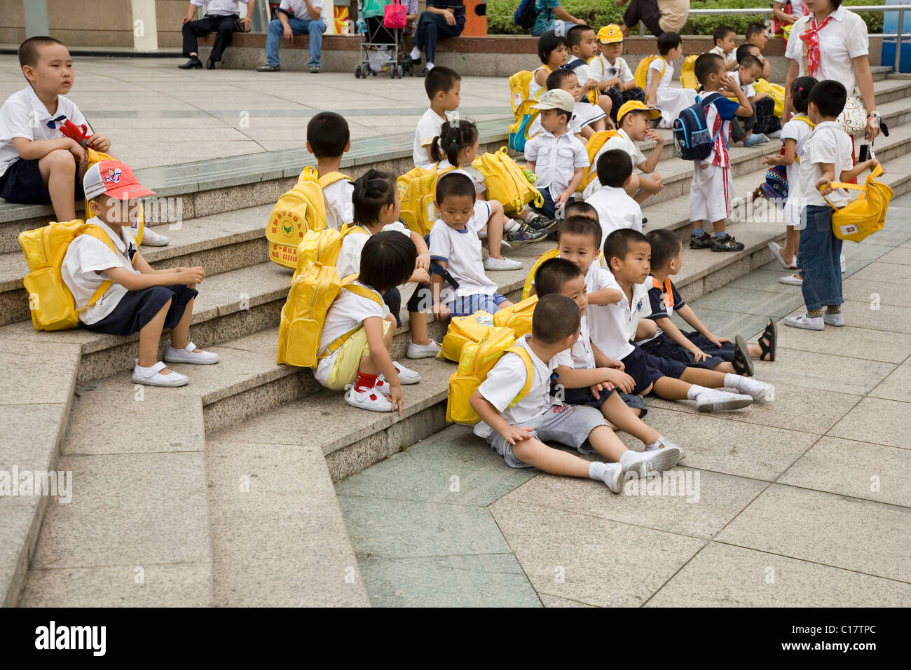 Los alumnos, Shenzhen, República Popular de China, Asia Foto de stock