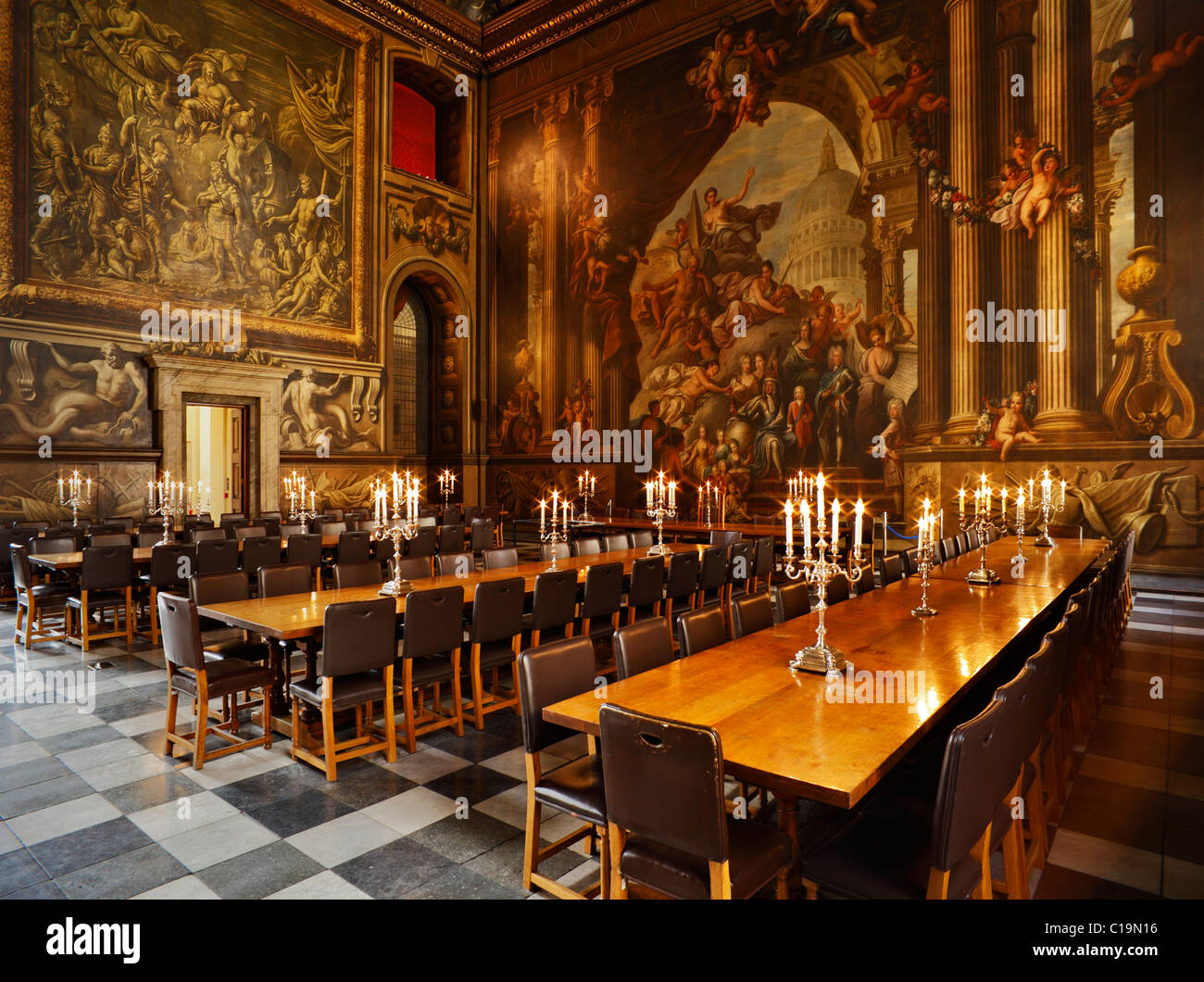 El vestíbulo pintado en el Old Naval College de Greenwich. Foto de stock