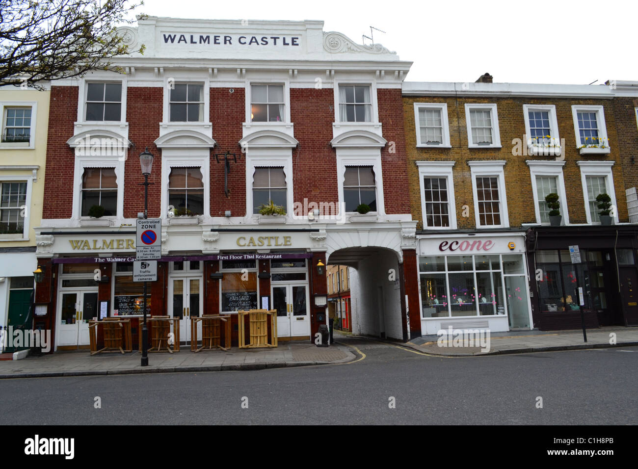 El 'Castillo' pub Walmer, Notting Hill, Londres, Reino Unido. Foto de stock