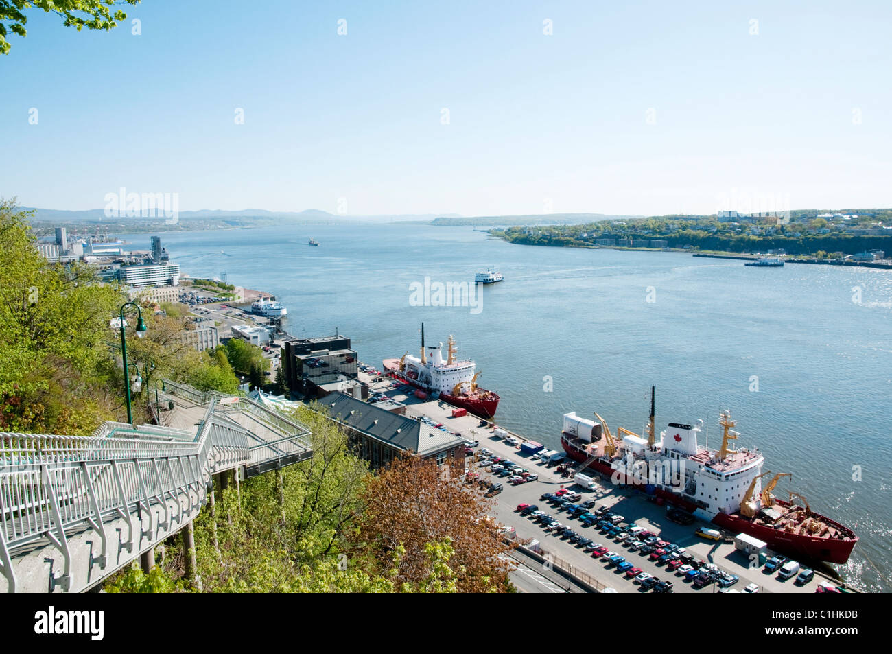 Canadiense de Pesca y Océanos de barcos de investigación en Quebec, Canadá Foto de stock