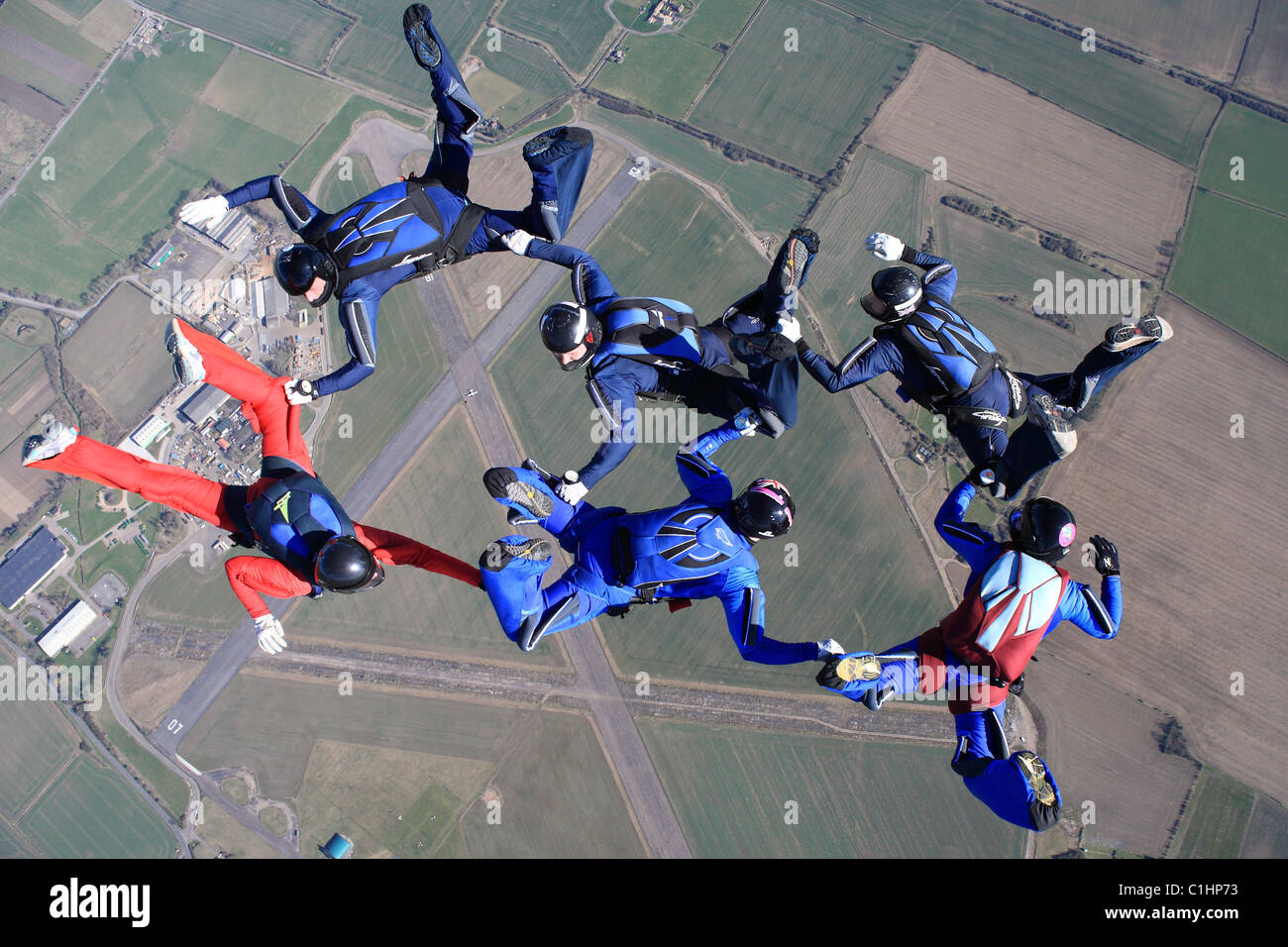 Formación Skydiving Foto de stock