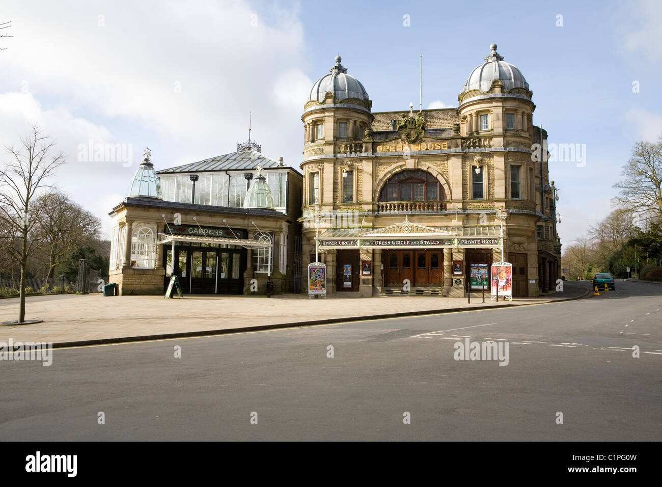 Londres, Derbyshiret, Buxton, Ópera fachada Foto de stock