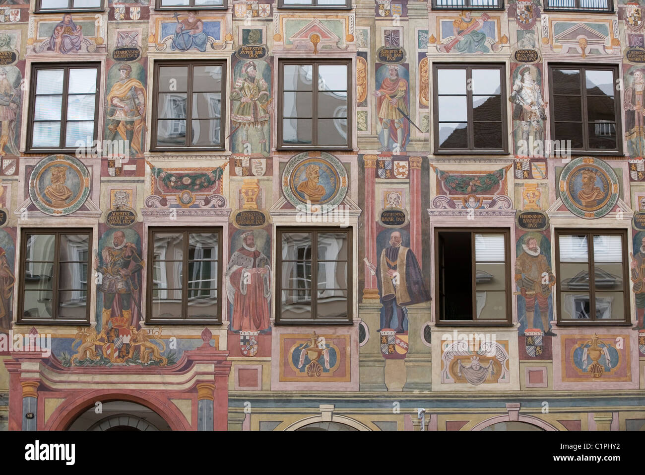 Alemania, Baviera, Landshut sgraffito fachada Foto de stock