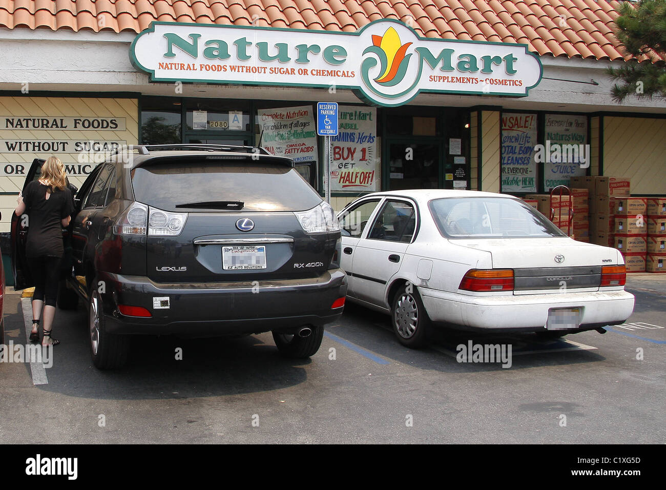 La actriz embarazada Ellen Pompeo, quien está a semanas de dar a luz a