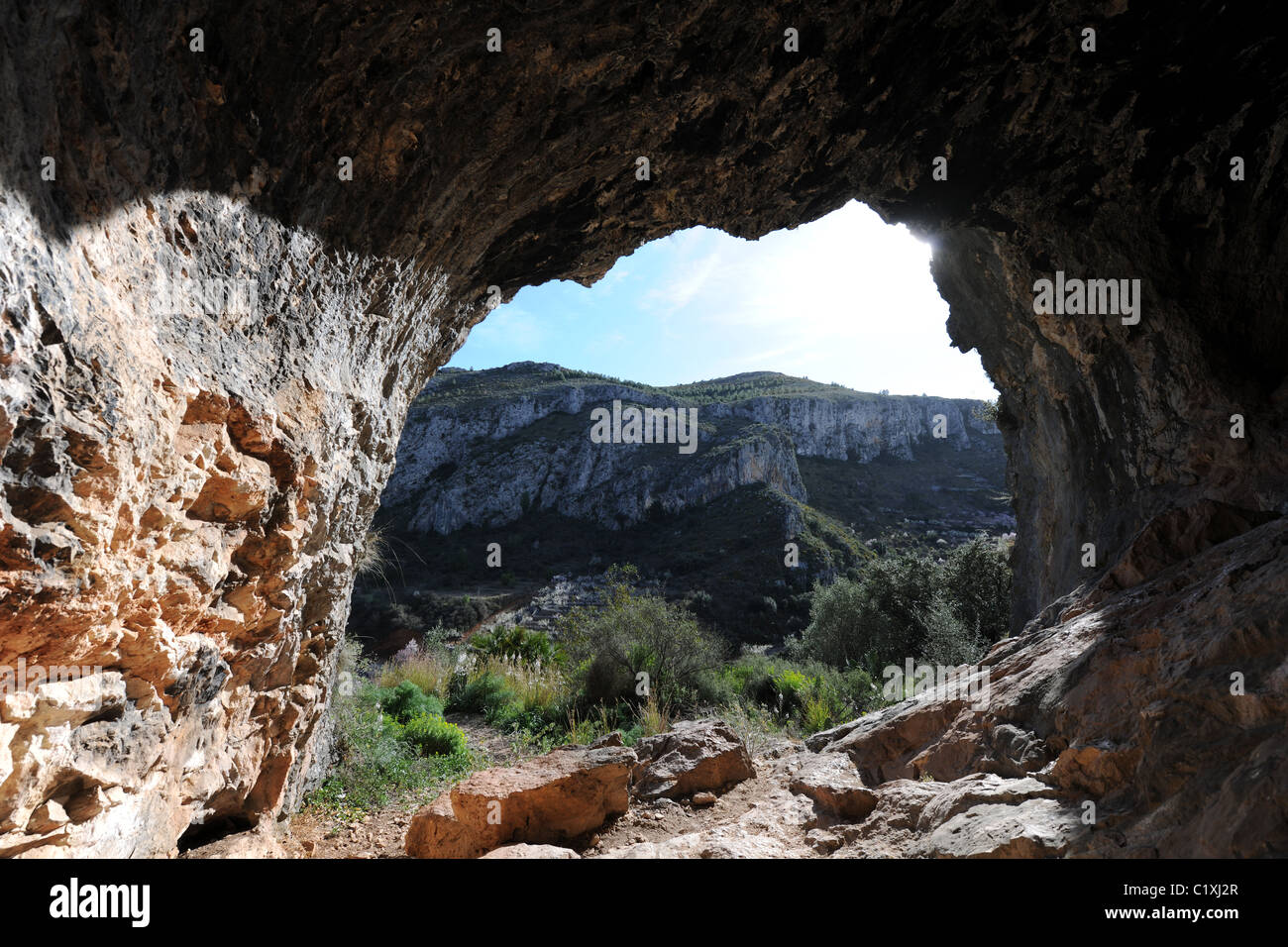 Cueva en sitio (Macro) Esquema de arte rupestre, Pla de petracos, Castell de Castells, Marina Alta, Alicante Prov. Valencia, España Foto de stock