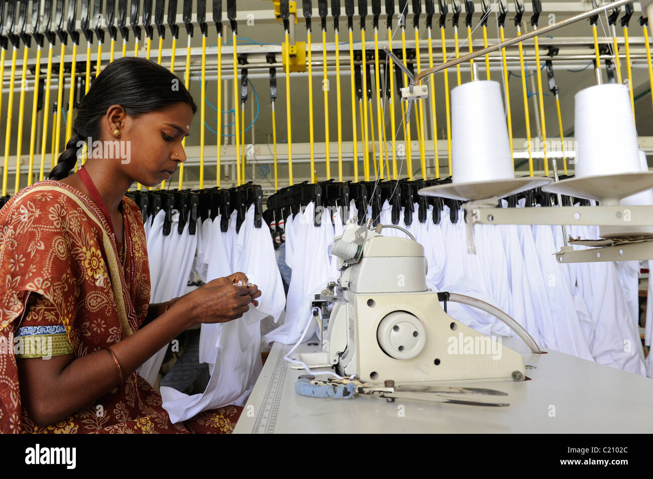 Fábrica textil india fotografías e imágenes de alta resolución - Alamy