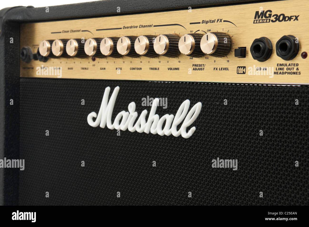 Marshall MG-series 30DFX amplificador para guitarra eléctrica Foto de stock