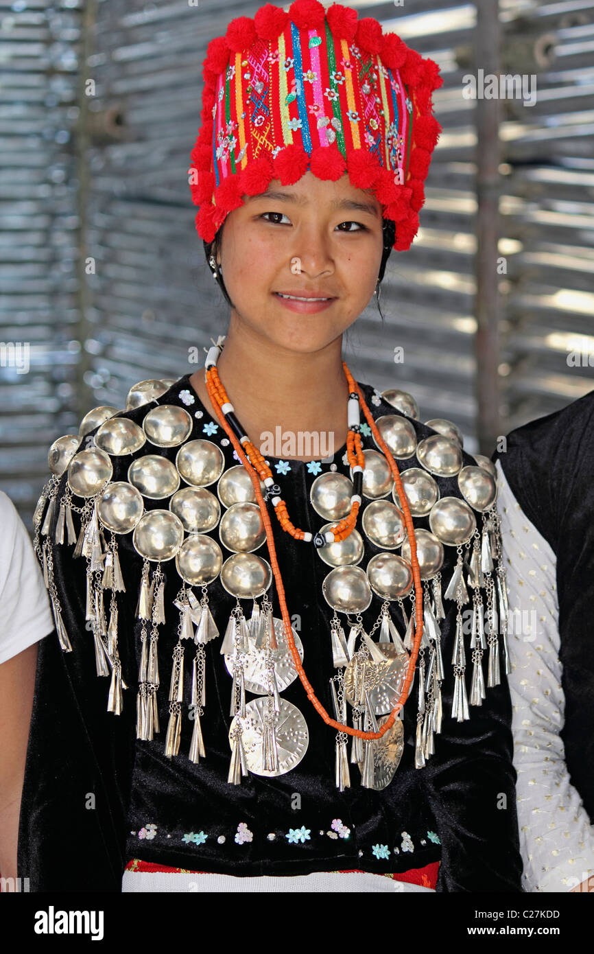 Mujer Singpho en Namdapha Eco Festival Cultural, Miao, Arunachal Pradesh, India Foto de stock