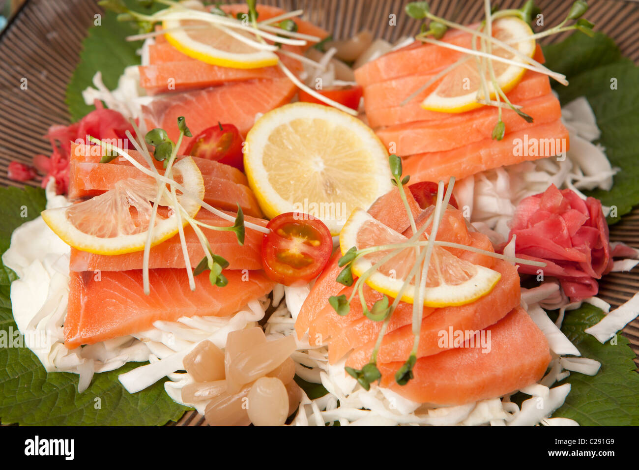 Comida Coreana la venta en restaurante , Corea del Sur salmón sashimi
