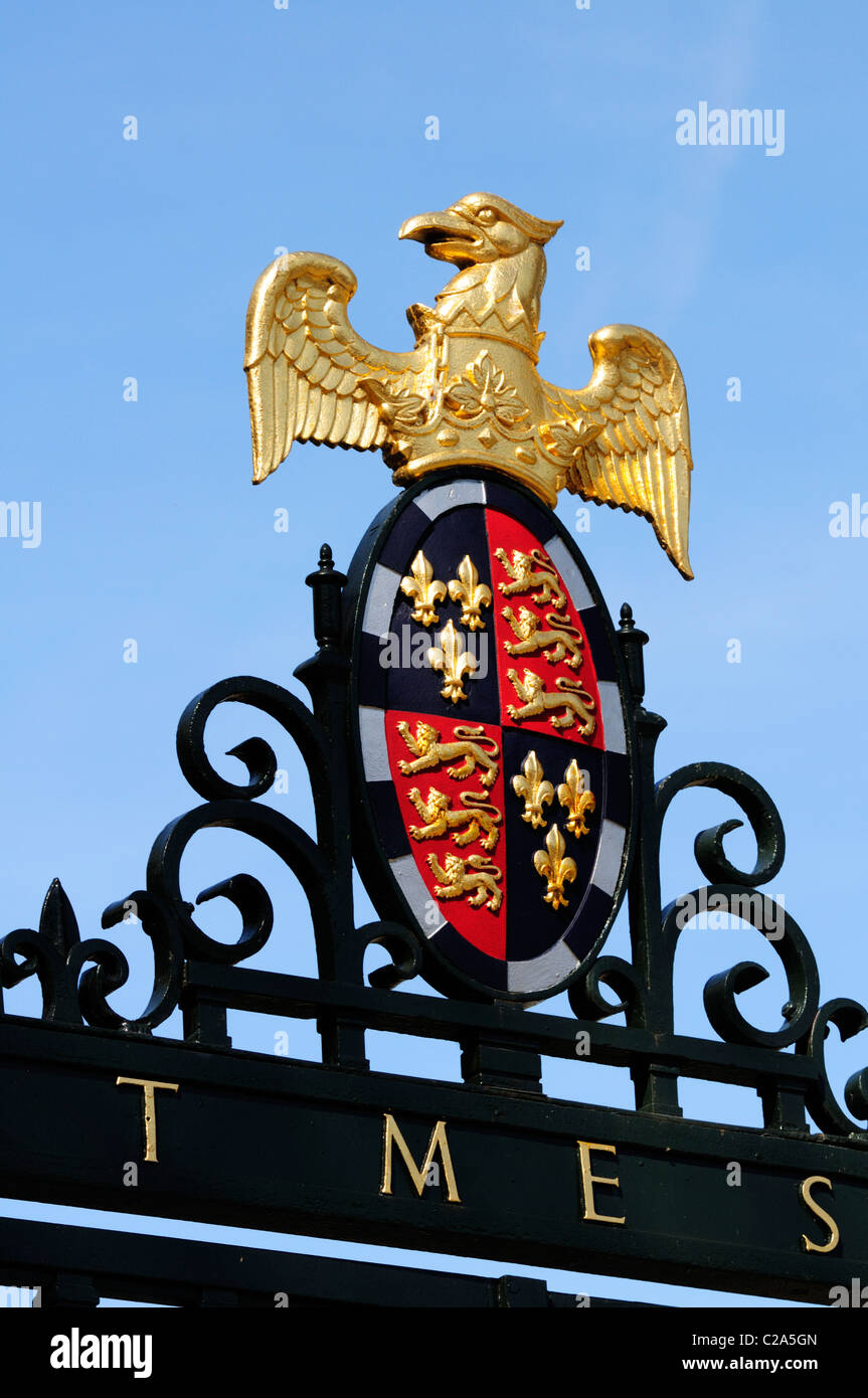 St Johns College Escudo, Cambridge, Inglaterra, Reino Unido. Foto de stock