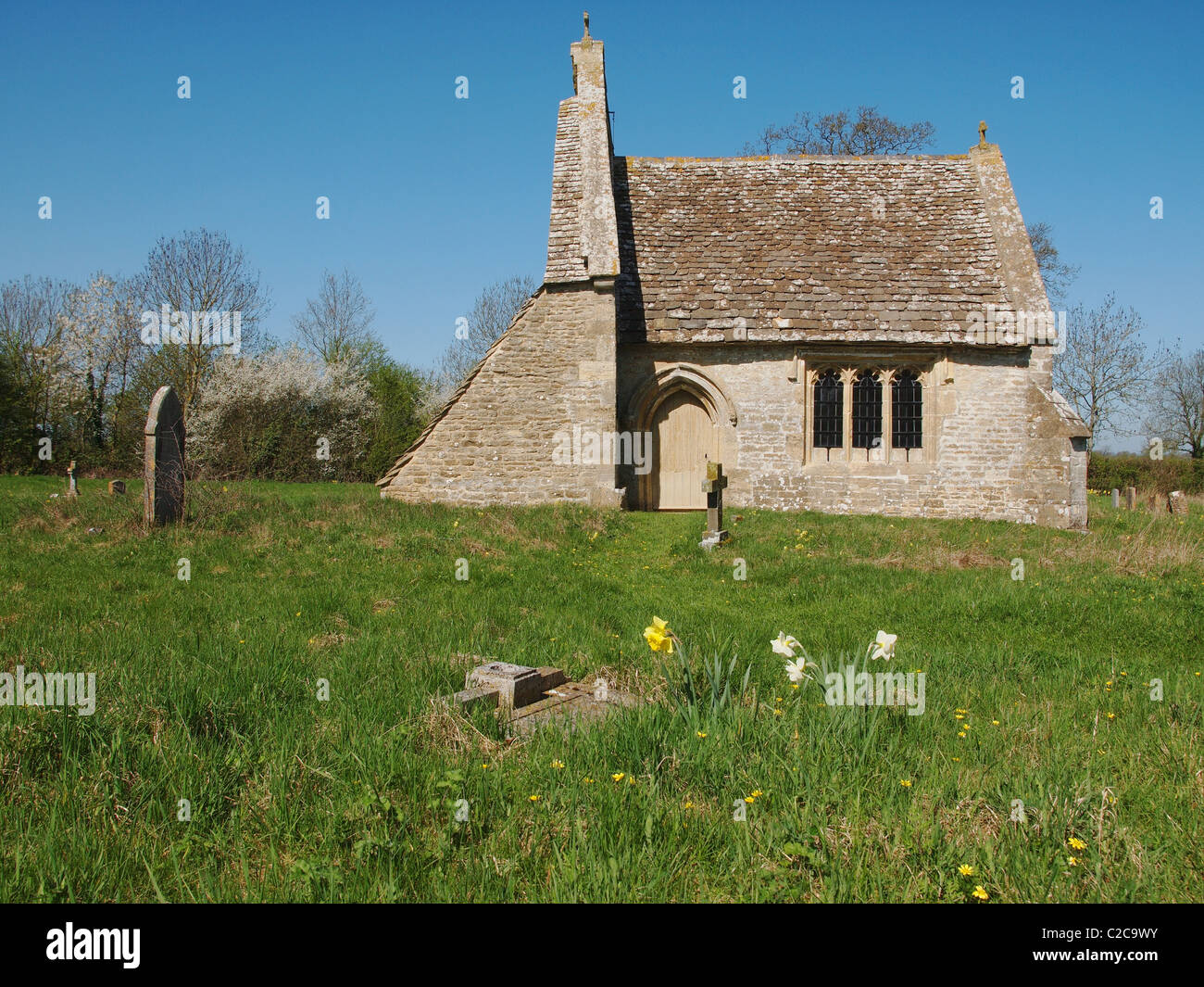 Coro de la Iglesia de todos los santos, Leigh, Wiltshire, cerca de Swindon y Cricklade Foto de stock