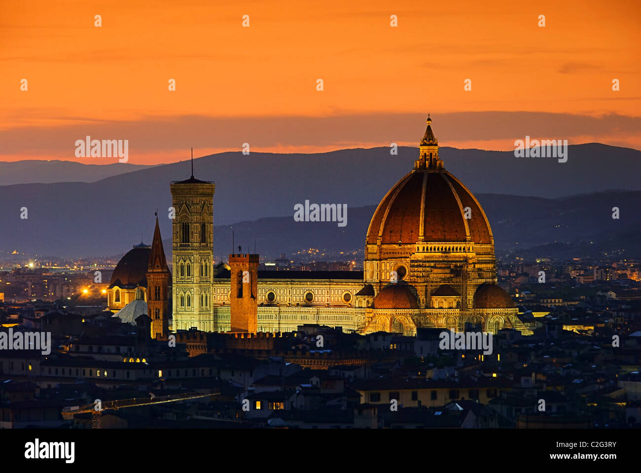 Florenz Dom Nacht - Catedral de Florencia la noche 01 Foto de stock