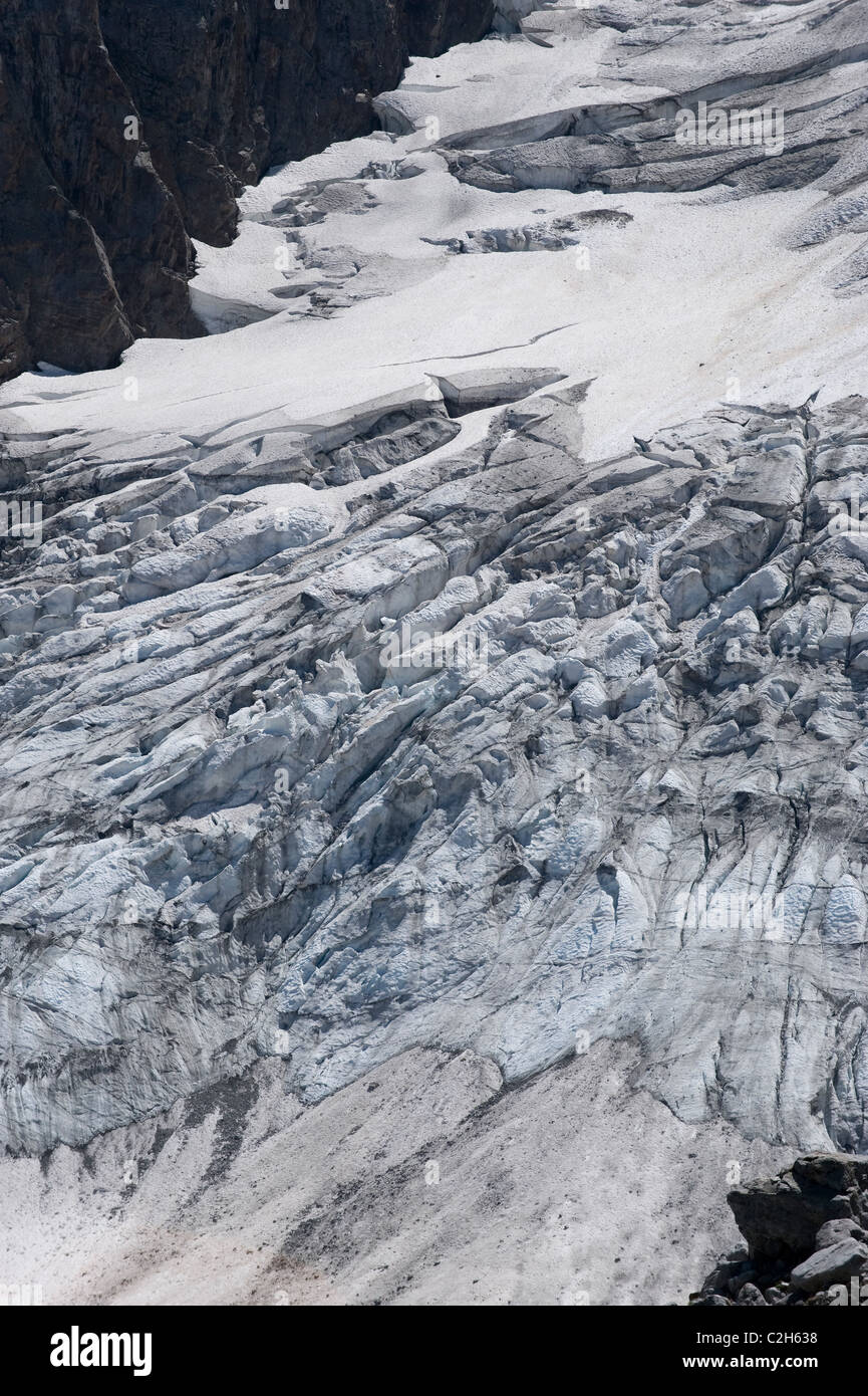 Los glaciares en el valle de Lauterbrunnen, Suiza Foto de stock
