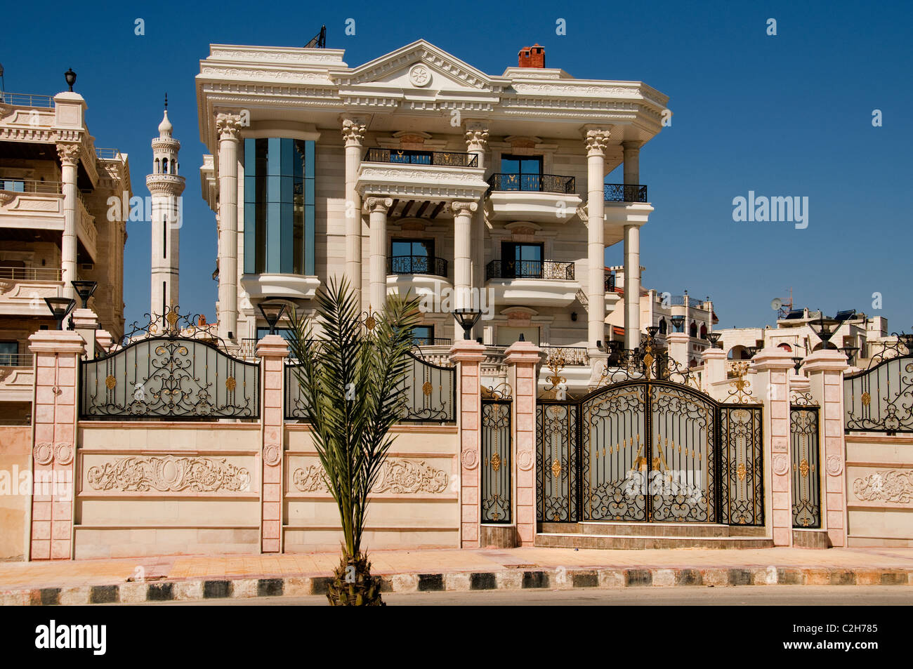 Hama Siria caro Casa villa rica familia Foto de stock