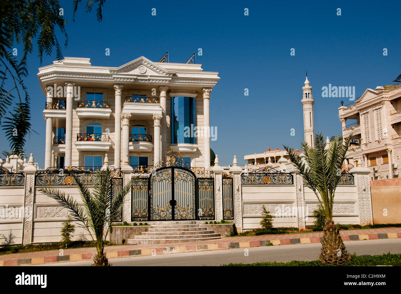 Hama Siria caro Casa villa rica familia Foto de stock