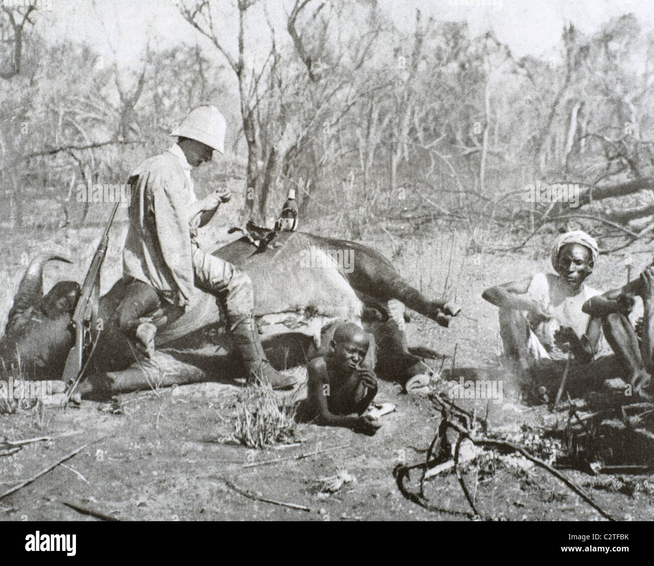 El colonialismo. África. Comer después de la Buffalo Hunt, 1908. Foto de stock