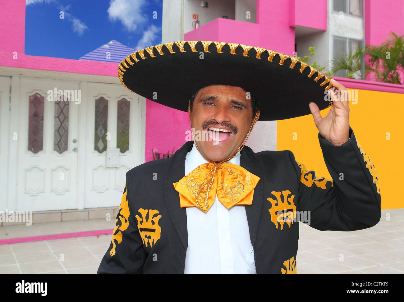 Retrato de Charro cantando en casas mexicanas Fotografía de - Alamy
