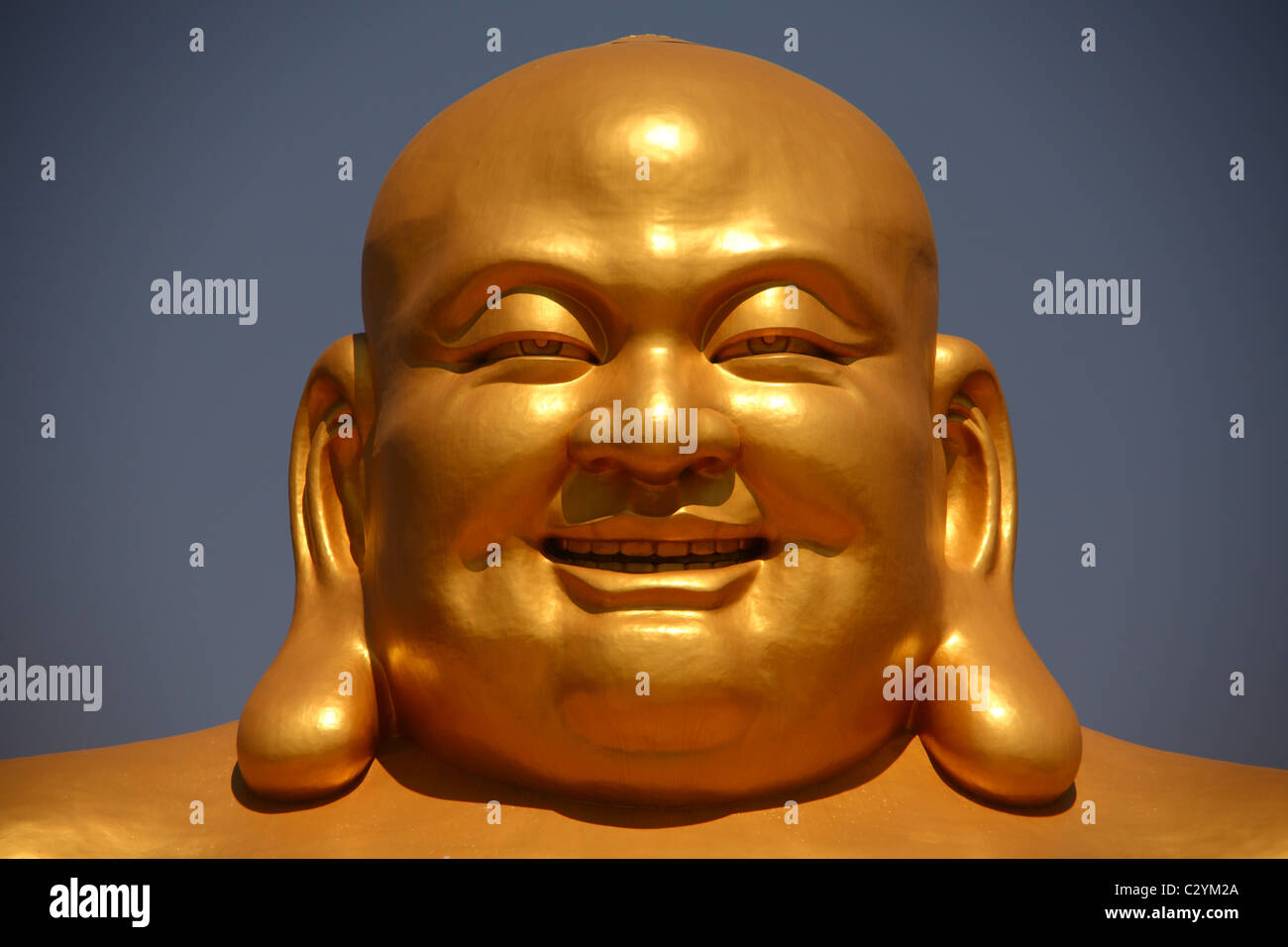 Los mundos más grande buda feliz en china Fotografía de stock - Alamy