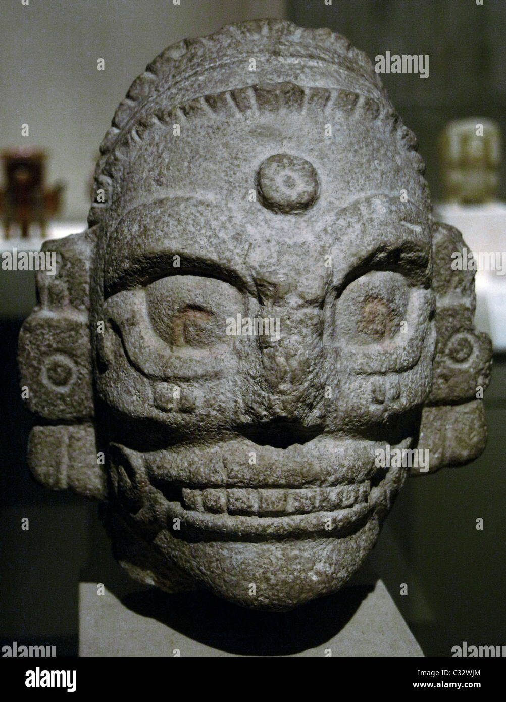 Arte precolombino. Maya-Toltec. Cabeza del dios de la lluvia. Fecha de entre 11 a 12 siglos. Chichen Itzá (México). Foto de stock