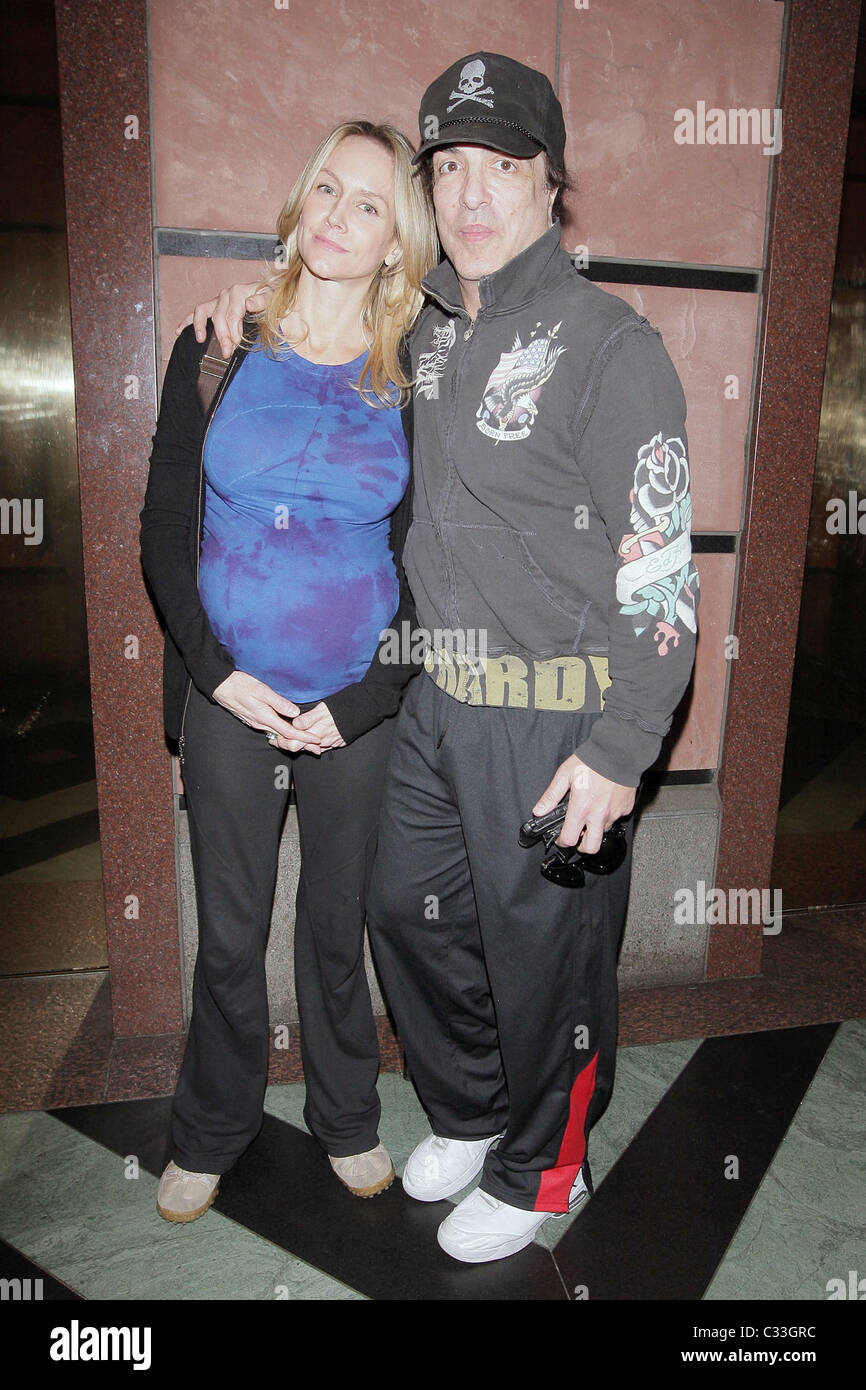Kiss singer paul stanley pregnant fotografías e imágenes de alta