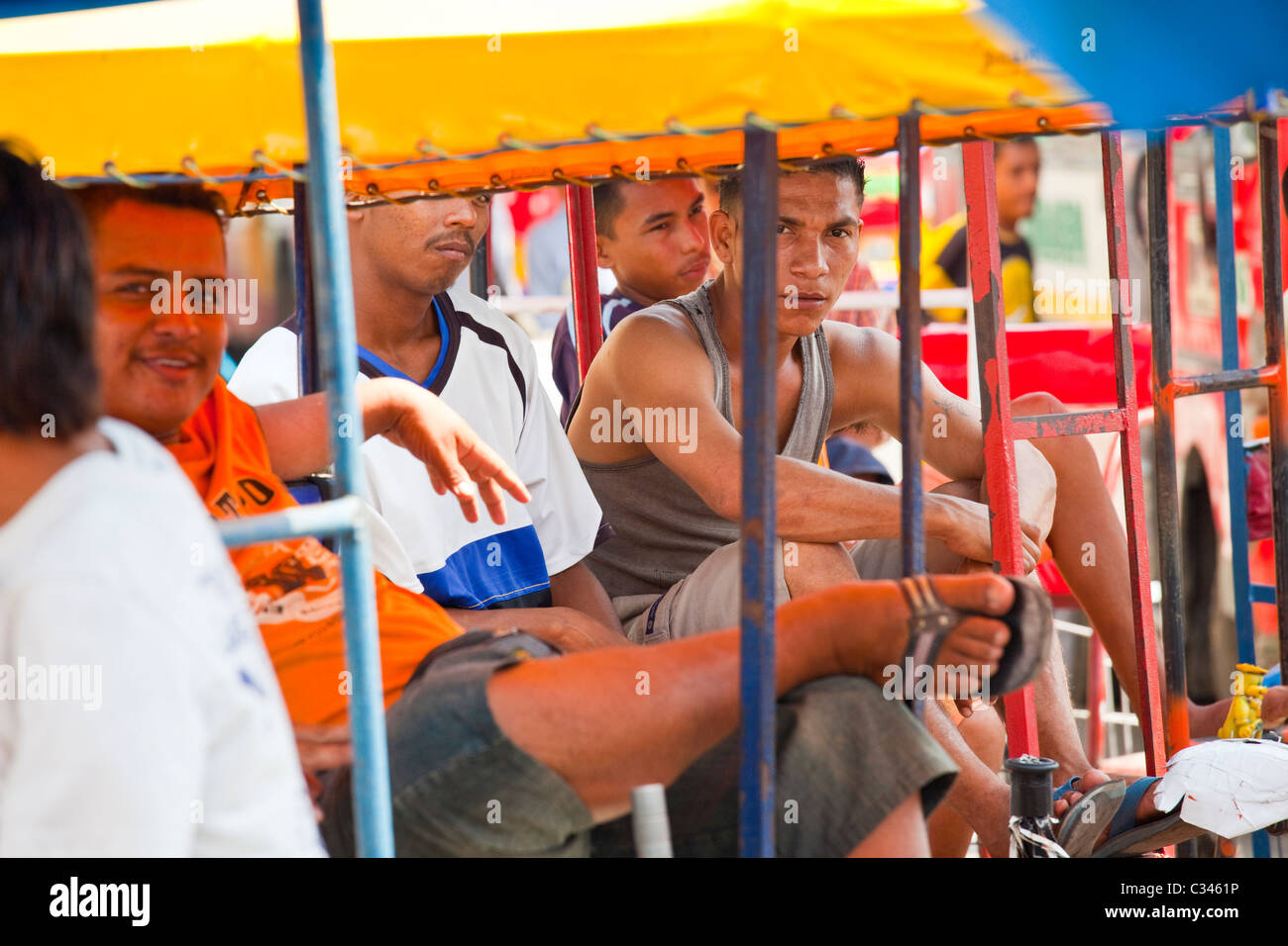 Los conductores de rickshaw de bicicletas, Barranquilla, Colombia Foto de stock