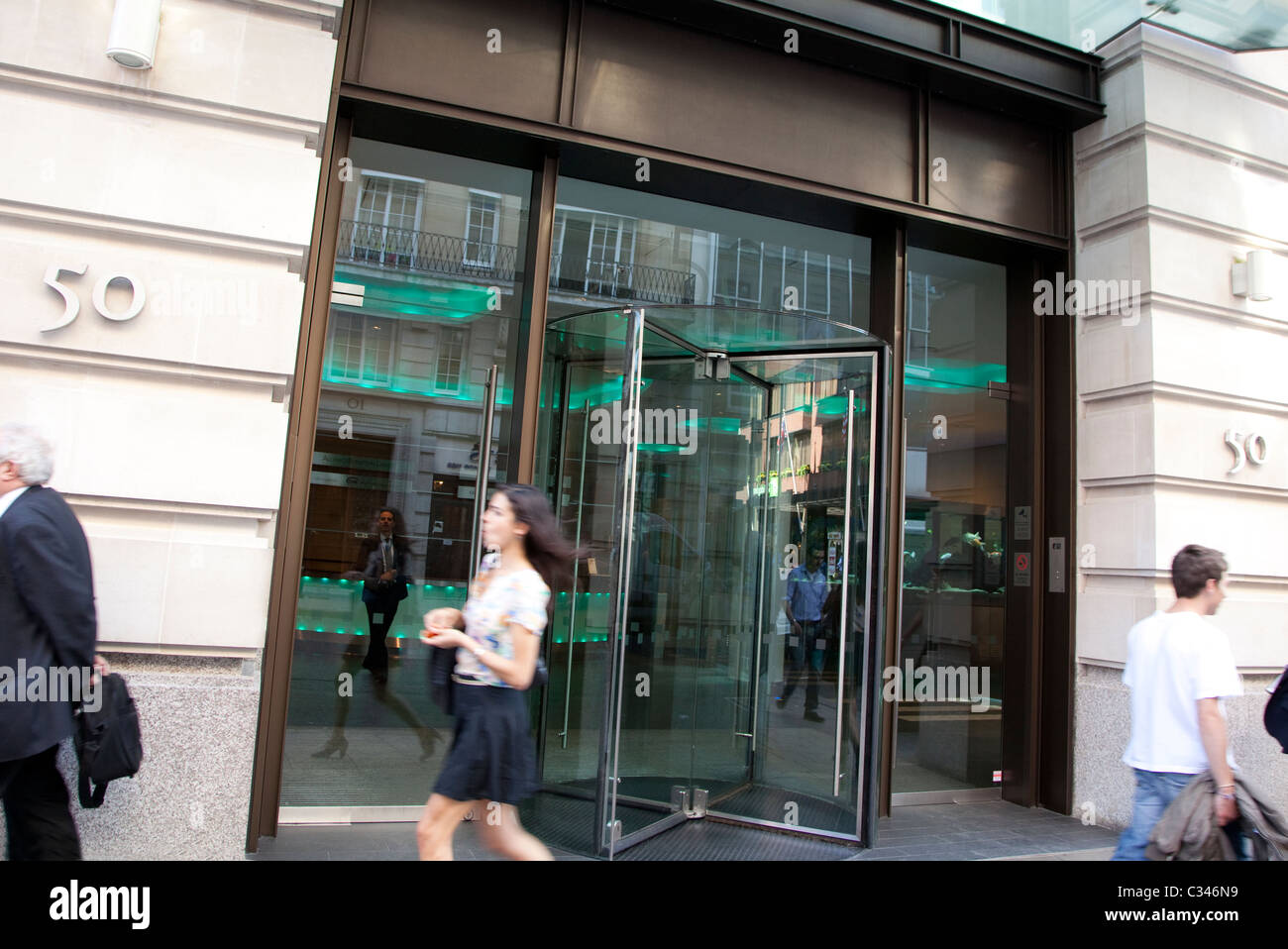 Las oficinas de Londres de Glencore, los comerciantes de productos básicos más grande del mundo. Foto de stock