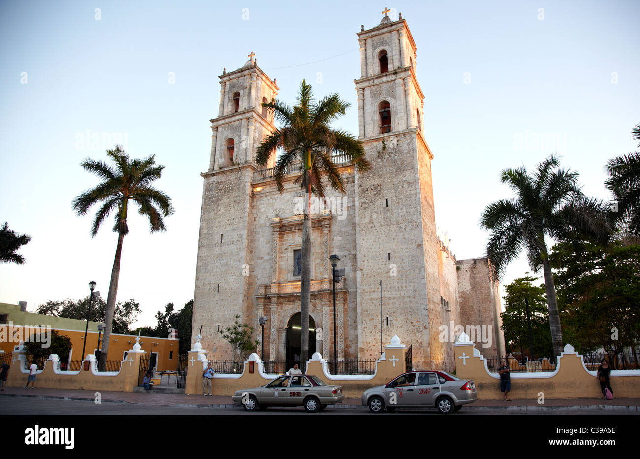 Catedral de San Gervaslo Valladolid Yucatan México Foto de stock