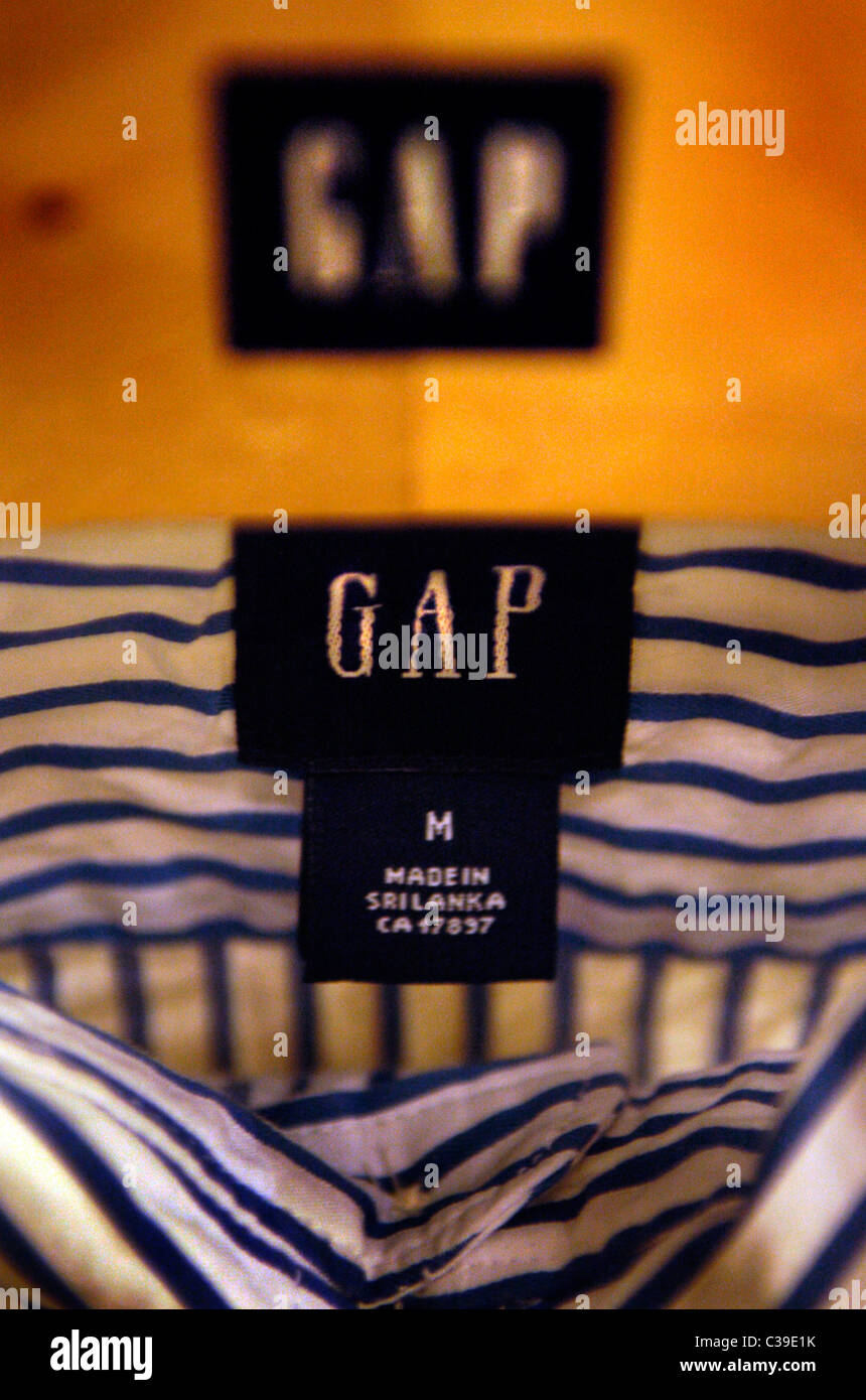 La marca de ropa GAP en la brecha tienda en Oxford Street Fotografía de  stock - Alamy