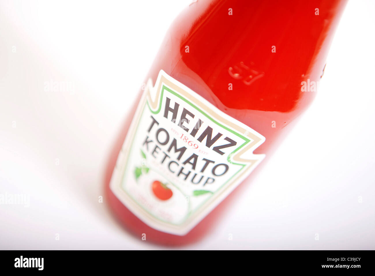 Imagen ilustrativa de un clásico original botella de Ketchup Heinz. Foto de stock