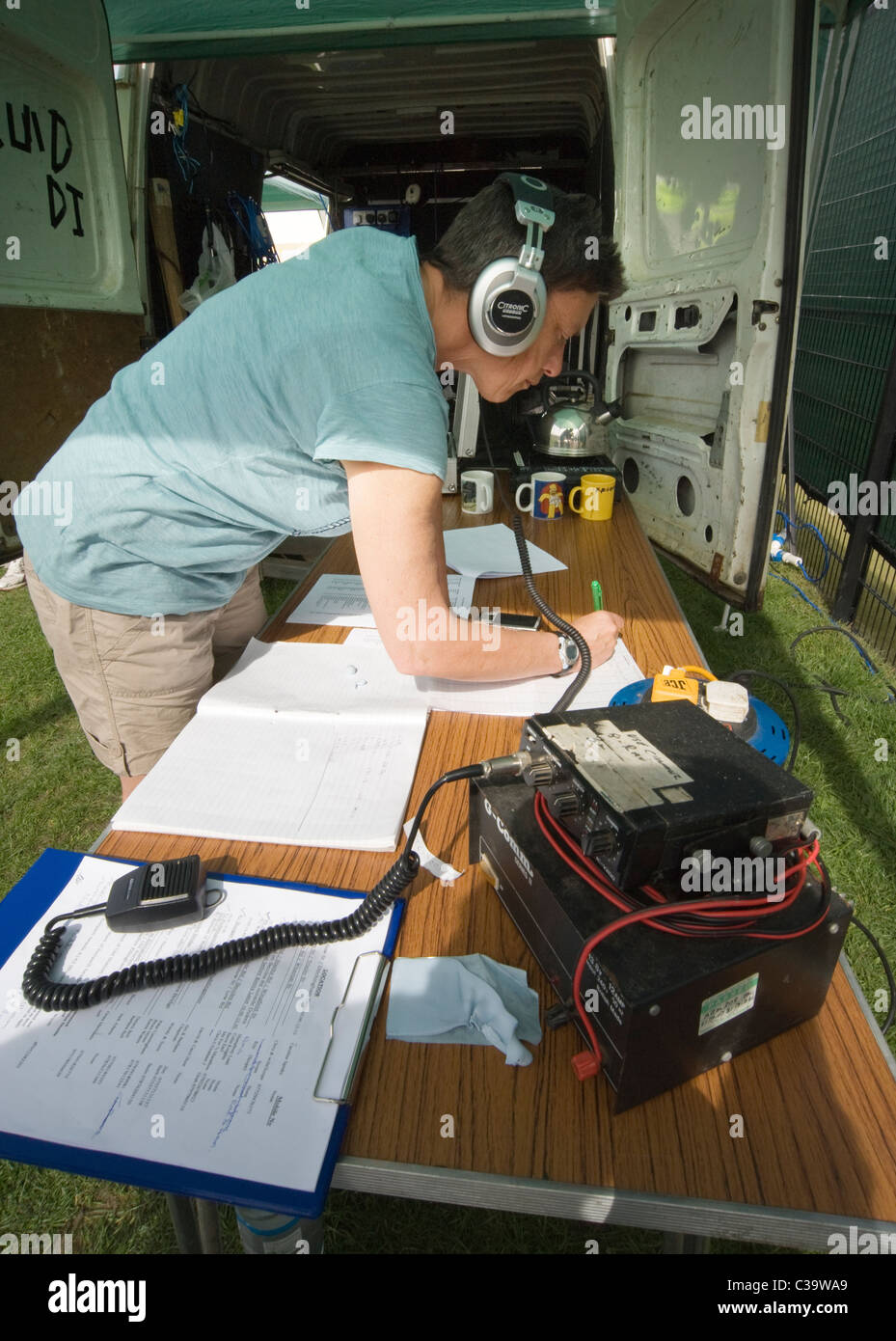 Operador de radio fotografías e imágenes de alta resolución - Alamy